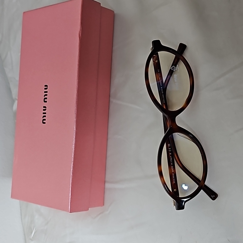 Prescription eyeglasses